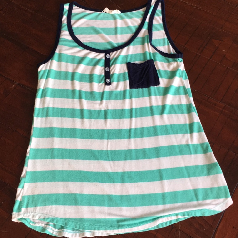 Striped tank top with pocket